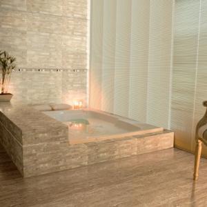 Badezimmer Fliesen Ceramicas Aparici Heracles Beige
